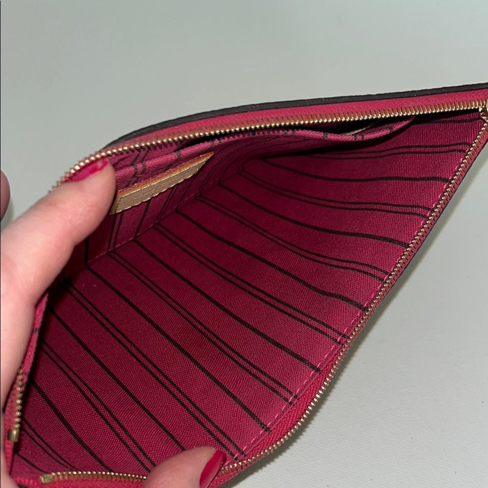 Louis Vuitton LV Monogram GM Neverfull Clutch Pouch Bag - Picture 8 of 12